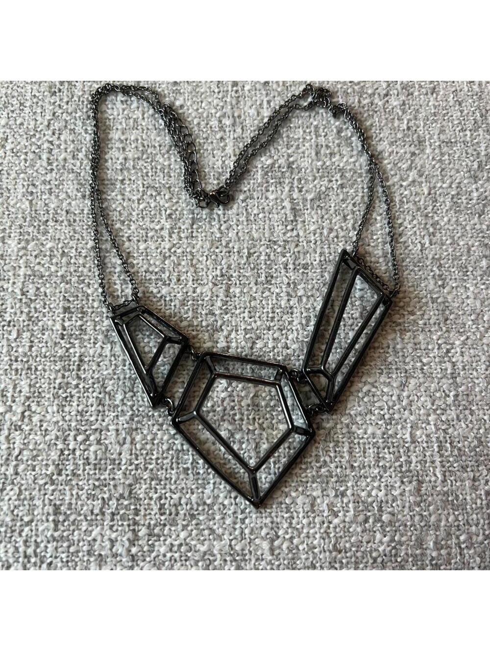 Vintage 3-D Gunmetal Necklace